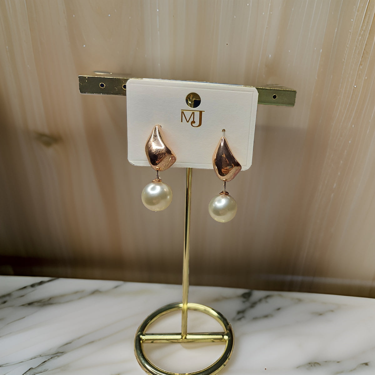 Kuhu Earring Design 1