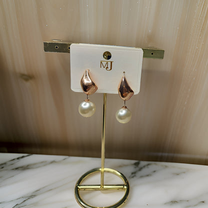 Kuhu Earring Design 1