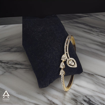Add a touch of sparkle to your wrist with our Four Diamond Look Like Bracelet. This stunning piece features four dazzling diamond-like accents for a glamorous look. The adjustable chain ensures a perfect fit, making it suitable for all wrist sizes.