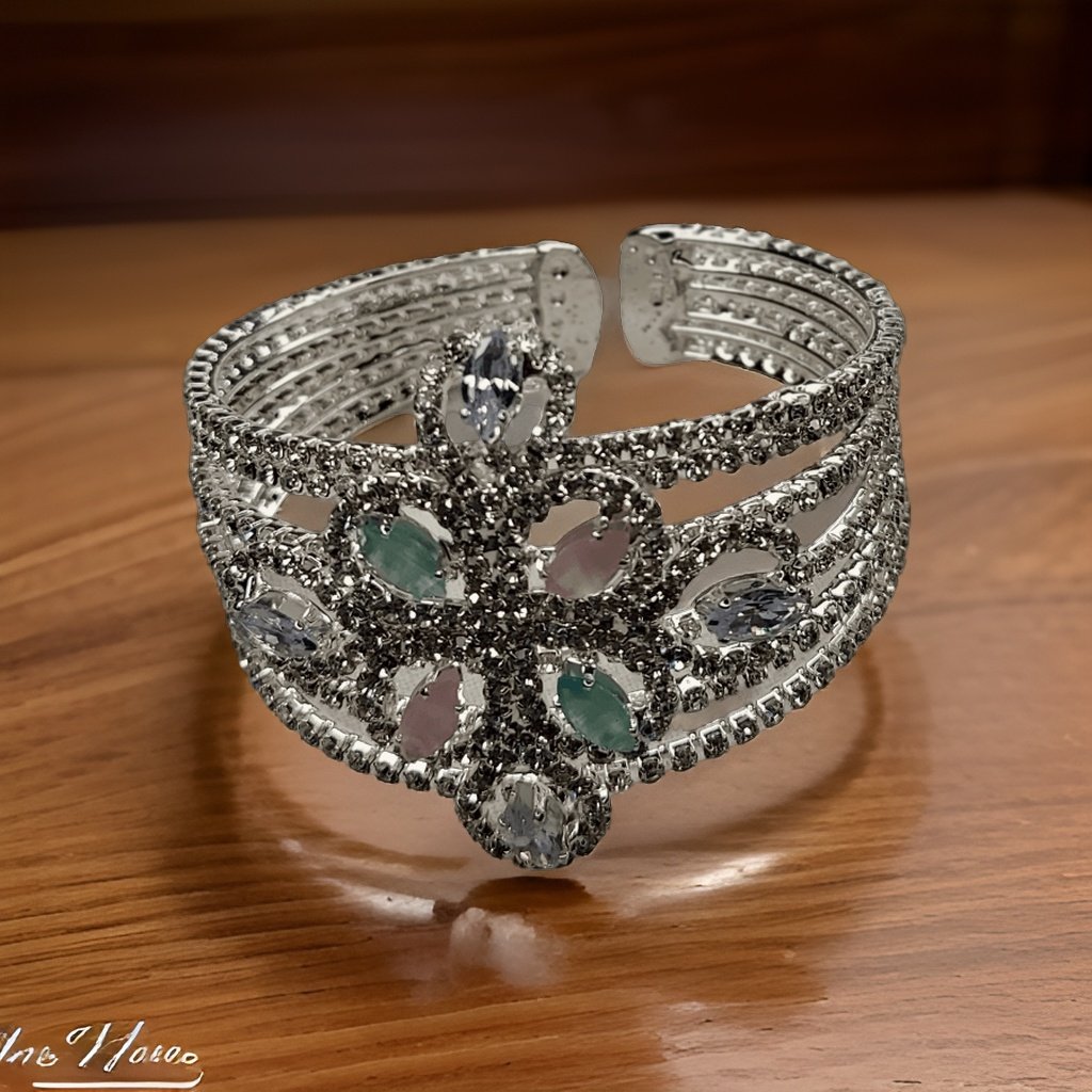 Step up your accessory game with our Kuhu Classic Bracelet. This timeless piece features a classic design that adds elegance and sophistication to any look. The adjustable chain ensures a perfect fit, making it suitable for all wrist sizes.