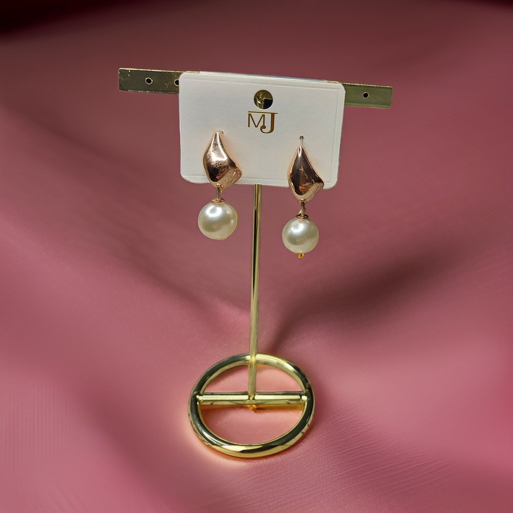 Kuhu Earring Design 1