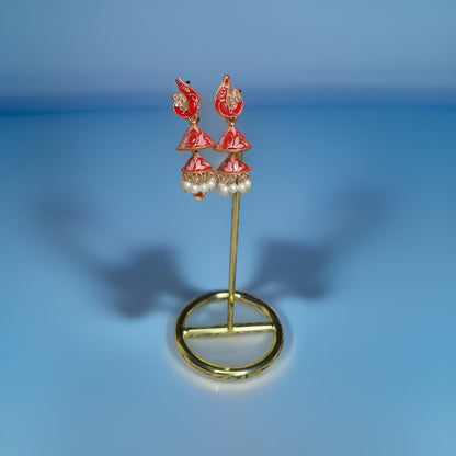 This beautiful earring is perfect for adding a touch of style to your look. It's crafted with care to ensure both durability and elegance. The sleek design and high-quality materials make it an ideal accessory for any occasion.