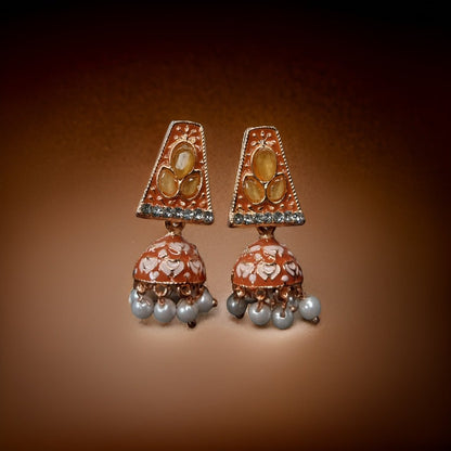 This beautiful earring is perfect for adding a touch of style to your look. It's crafted with care to ensure both durability and elegance. The sleek design and high-quality materials make it an ideal accessory for any occasion.