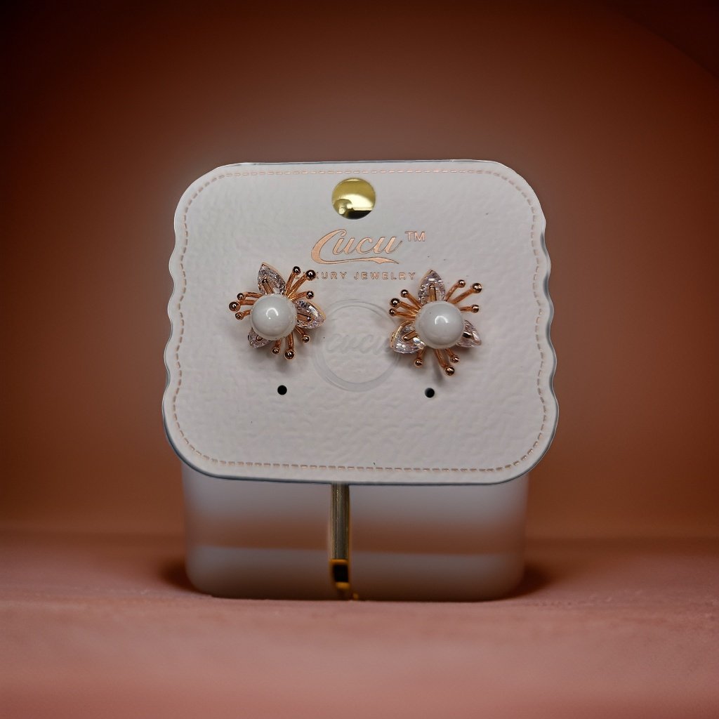 This beautiful earring is perfect for adding a touch of style to your look. It's crafted with care to ensure both durability and elegance. The sleek design and high-quality materials make it an ideal accessory for any occasion.