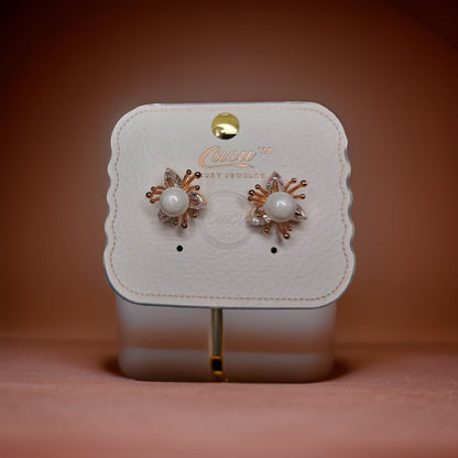This beautiful earring is perfect for adding a touch of style to your look. It's crafted with care to ensure both durability and elegance. The sleek design and high-quality materials make it an ideal accessory for any occasion.