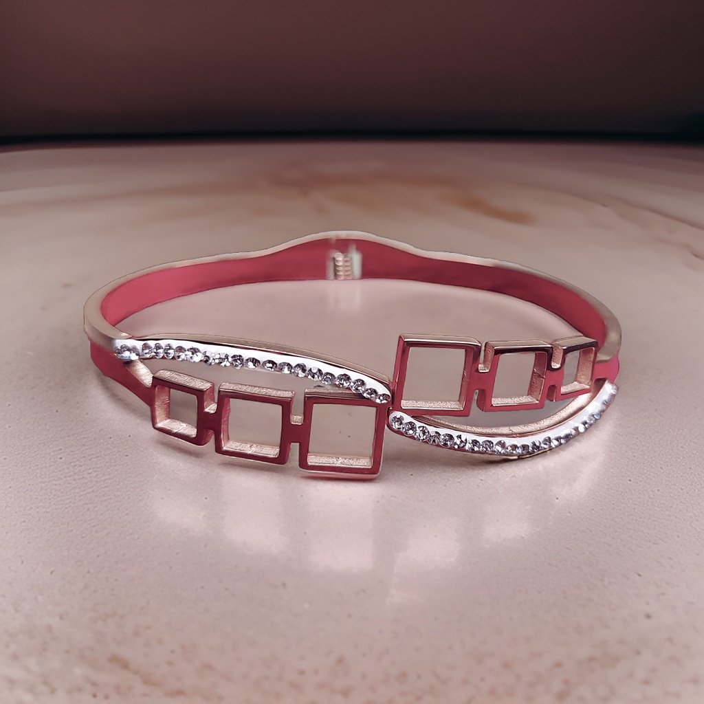 Stay on-trend with our Kuhu Fashion Bracelet. This chic accessory features a fashionable design that complements any outfit. The adjustable length ensures a comfortable fit, making it suitable for all occasions.