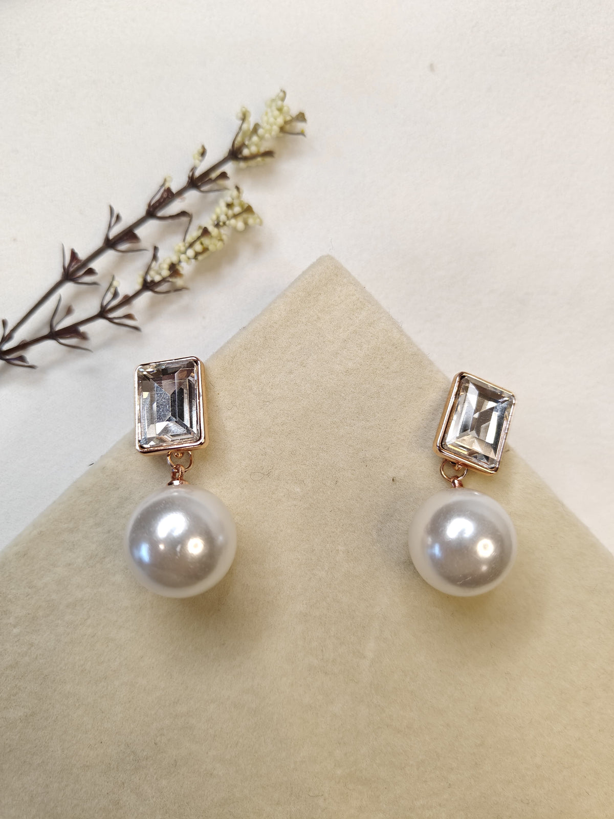 Pearl Radiant Earrings