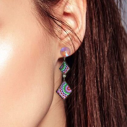 This beautiful earring is perfect for adding a touch of style to your look. It's crafted with care to ensure both durability and elegance. The sleek design and high-quality materials make it an ideal accessory for any occasion.